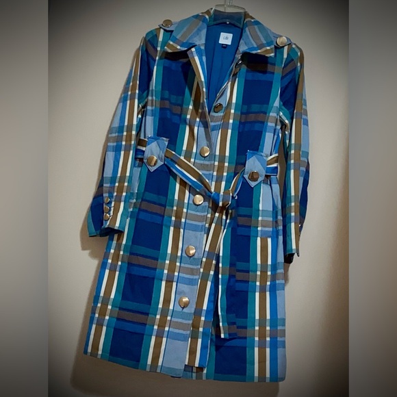 🎁NWT CAbi Trendy Neutral Hughs Plaid Jacket- Great 4 Layering & Christmas Gift🎄 - Picture 3 of 16